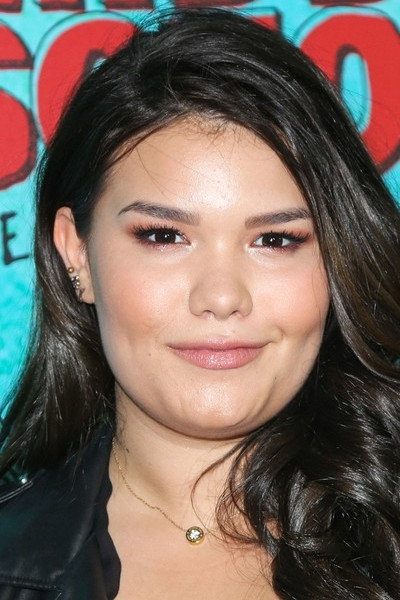 Madison De La Garza as Tiffany / Chelsea (voice) in Gnome Alone