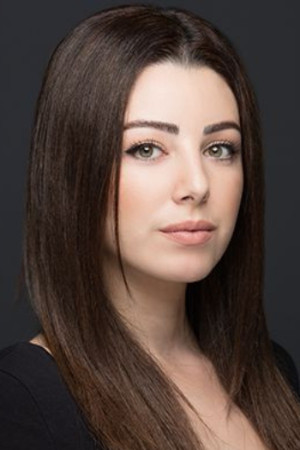 Ecem Çalık as Şahsine in Son Destan