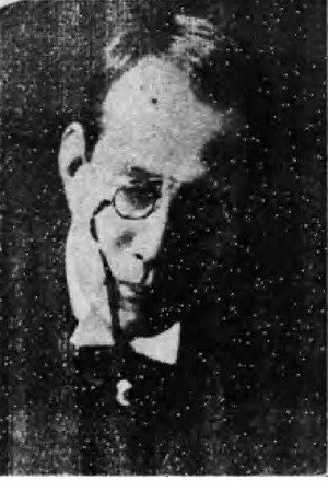 山本嘉一 as Oike Den'emon in Metropolitan Symphony
