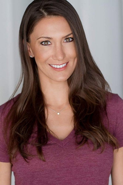 Linda Kessler as Pony Tail Mom in The Clearing