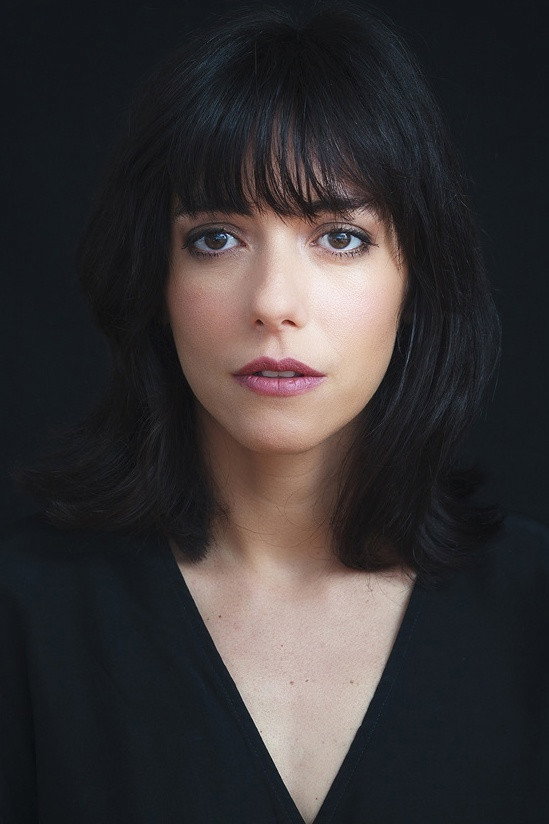 Julia Ianina as Malu Fortuna in One Against All