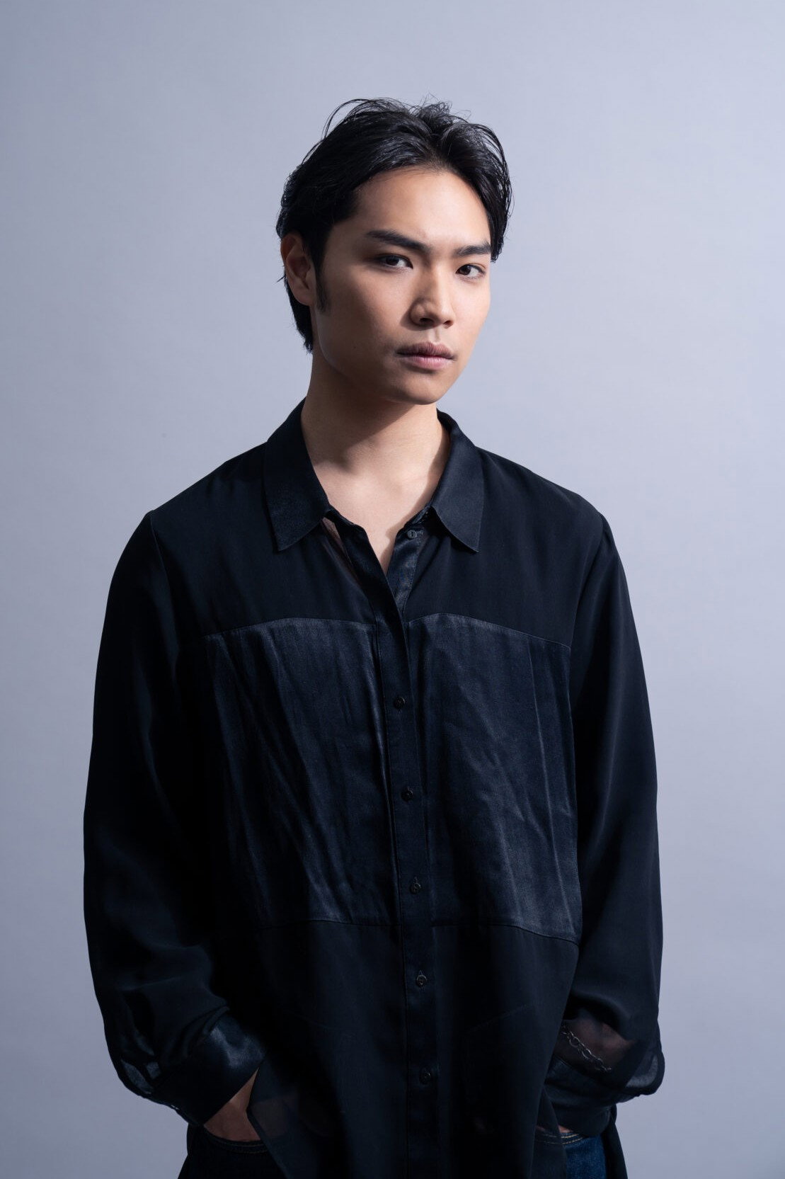 道 as Handsome guys group member in Romantic Killer
