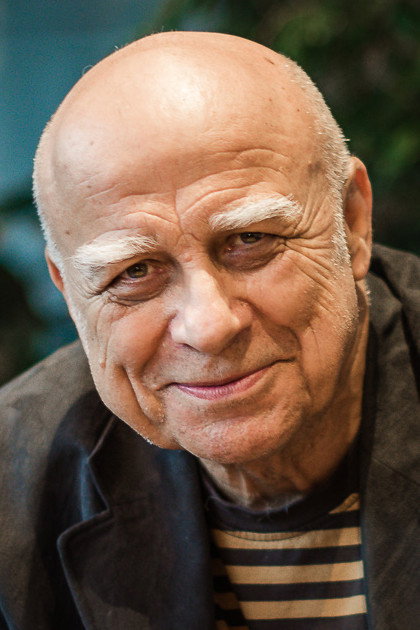Ivan Mládek as Self in Perspektiva Ivana Mládka