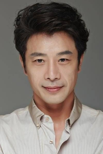 김진근 as Yoo Ji-Na's father in My Unfortunate Boyfriend