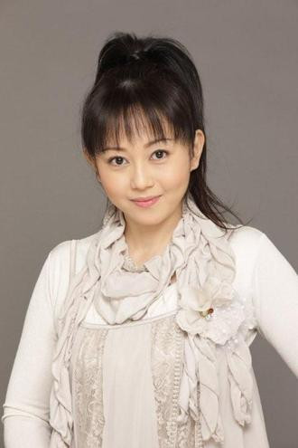 浅香唯 as Yui Kazama in Sukeban Deka III: Romance of the Ninja Girls