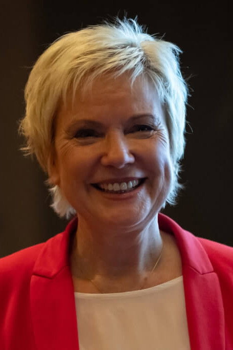 Birgit Lechtermann as Self - Host in Small Talk