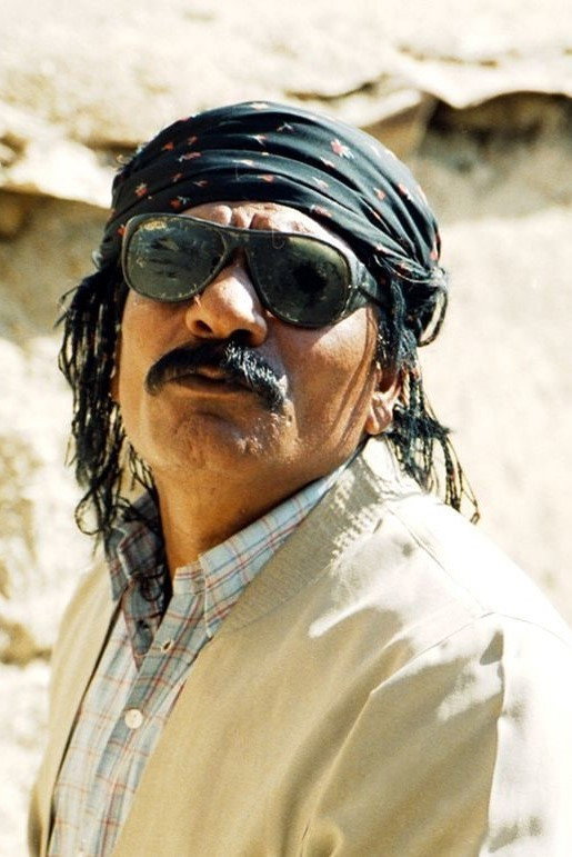 Faegh Mohamadi as Barat in Marooned in Iraq