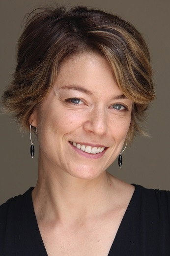 Sílvia Lourenço as Viciada in Drained