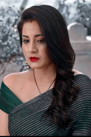 Aditi Rathore as Preeti Tiwari in Ek Duje Ke Vaaste