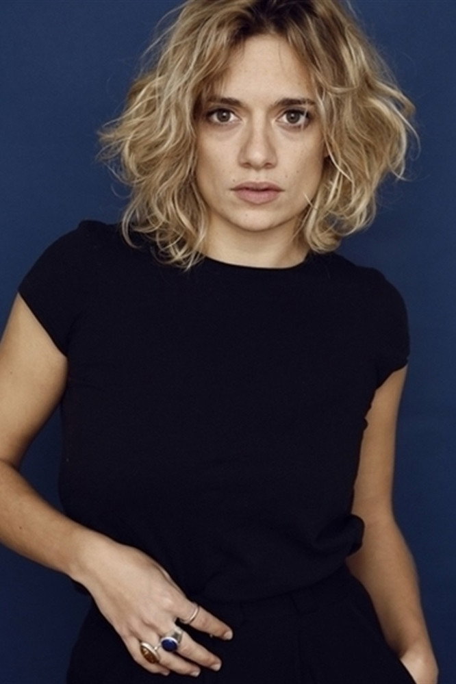 Raphaëlle Rousseau as Sasha in L'Établi