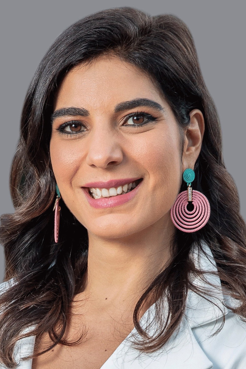 Andréia Sadi as Self - Host in Estúdio i