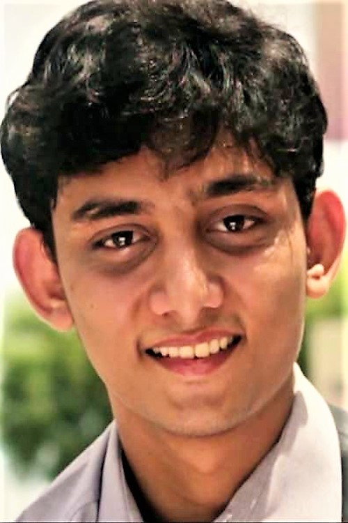 Delzad Hiwale as Shambhu in Chauranga