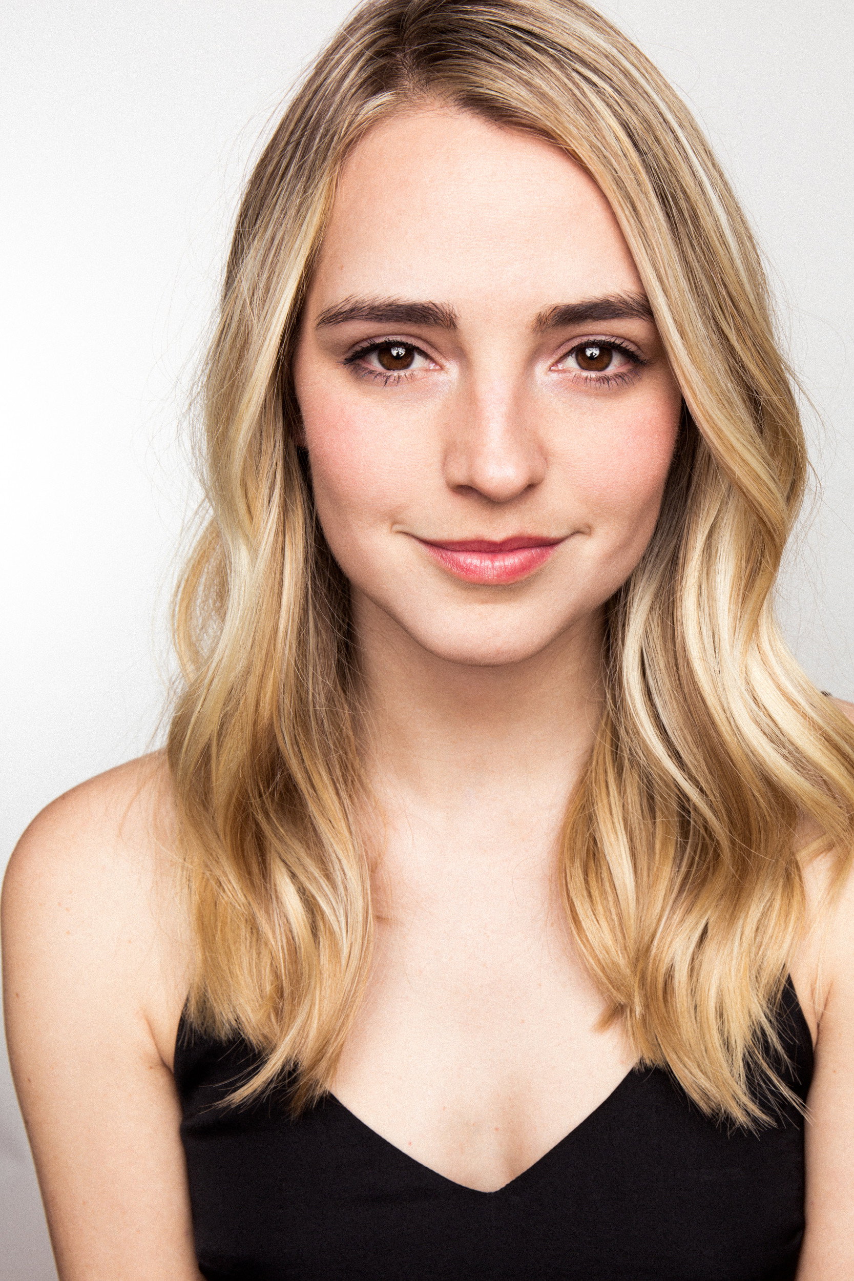 Katelyn Tarver as Natalie Kellison in Dead on Campus