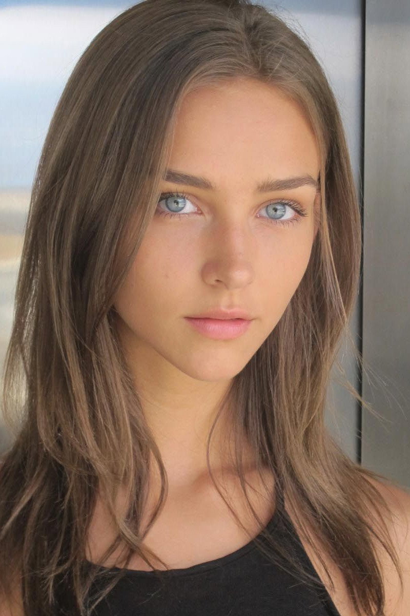 Rachel Cook as Adra in Succubus