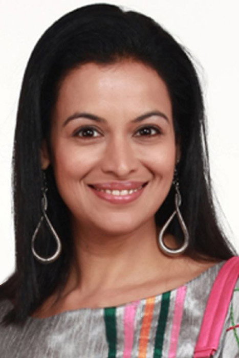 Jyoti Gauba as Deepali Guha in Kafas