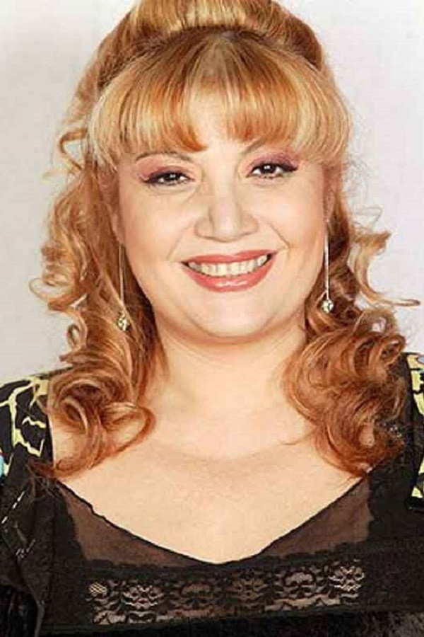 Gegia as Susanna in Bomber