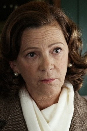 Teresa Acerbis as la madre di Lucia in Somewhere Amazing