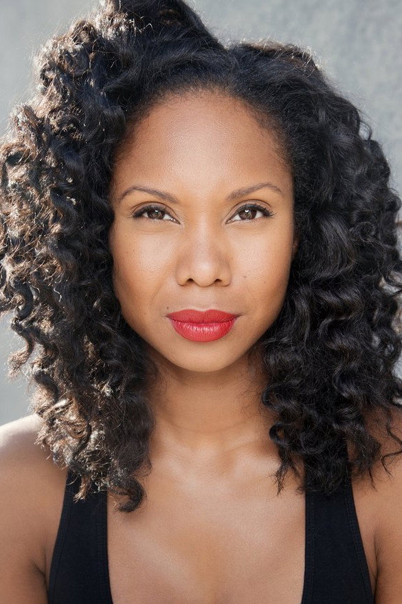 Lauren Lim Jackson as Meredith in Strange Past