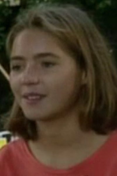 Camilla Andersen as Maria Høeg in Tre ludere og en lommetyv