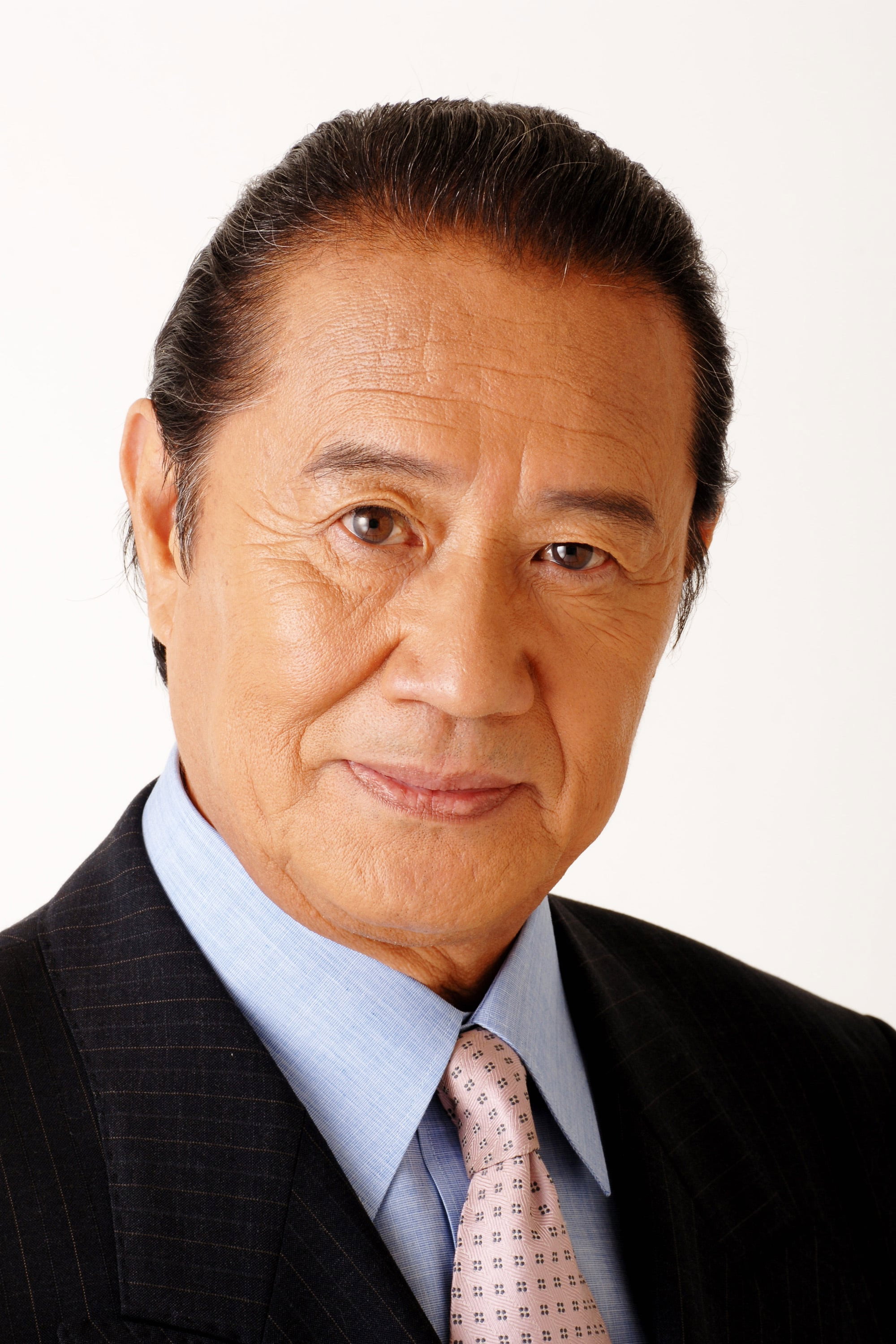森次晃嗣 as Dan Moroboshi / Ultra Seven in Ultraman Mebius & Ultra Brothers