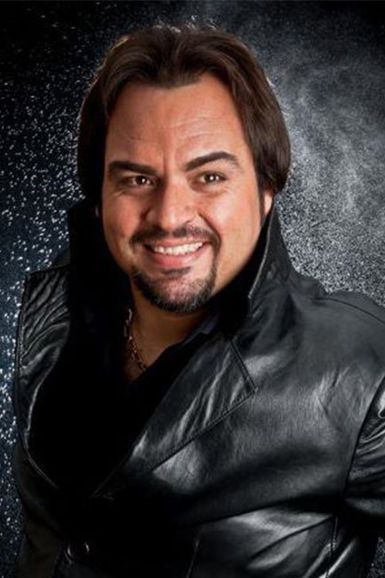 Shahram Ghaedi as Homayoun in The Fifth Sun