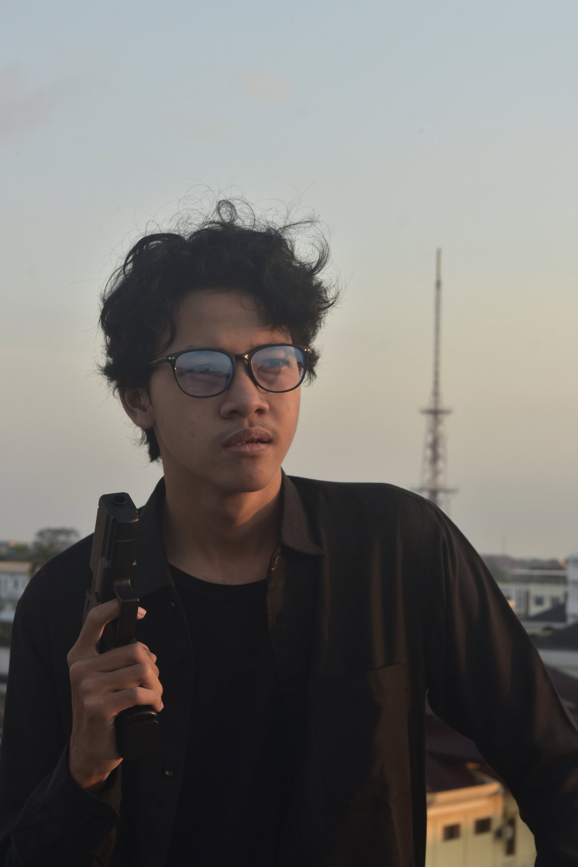 Nayaka Lumiren as Azka in Lintas Masa