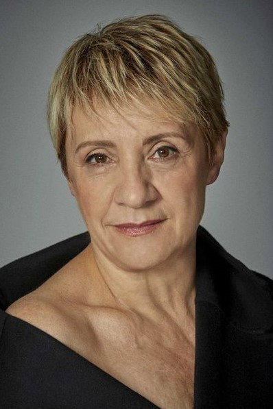 Blanca Portillo as Patricia Navas in Web Therapy