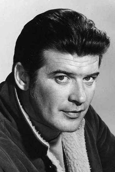 Peter Breck as Clay Culhane in Black Saddle