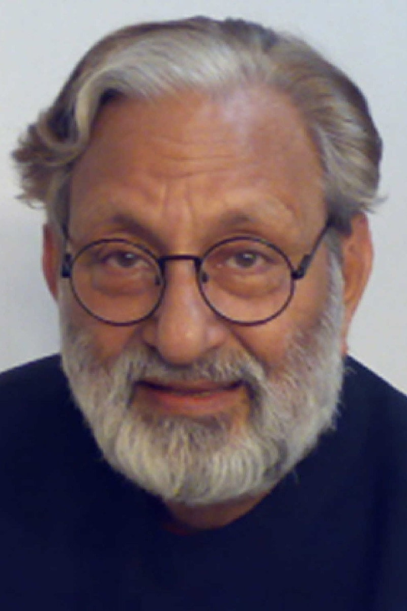 Arun Bali as Nafe Singh in Laado