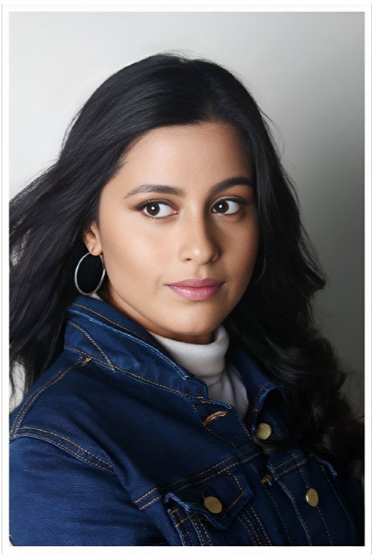 vaibhavi kapoor as Sarah Junaid Khan in Yehh Jadu Hai Jinn Ka!