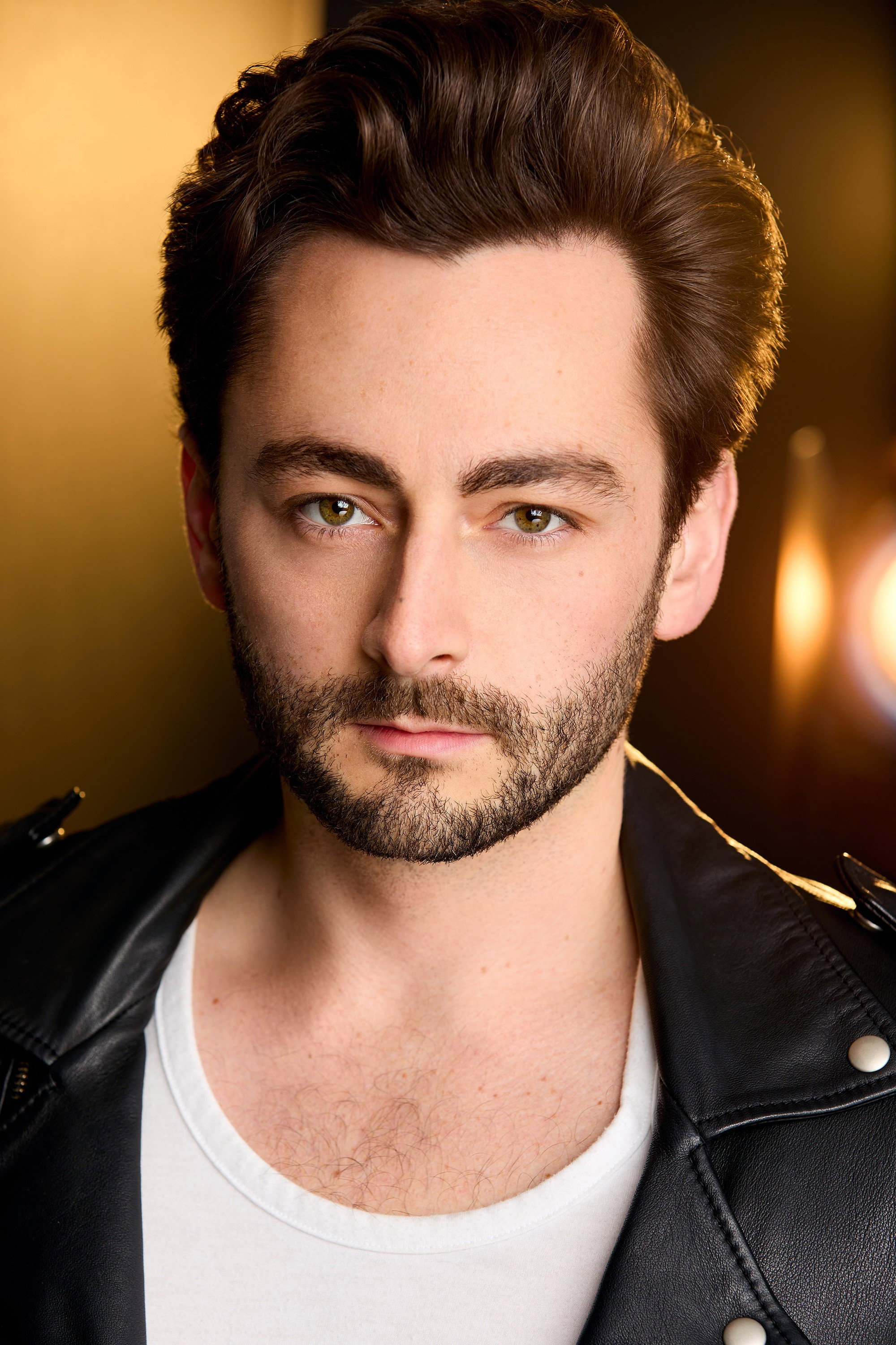 Parker Goris as Pedestrian & Pirate Jiggy in ZIB