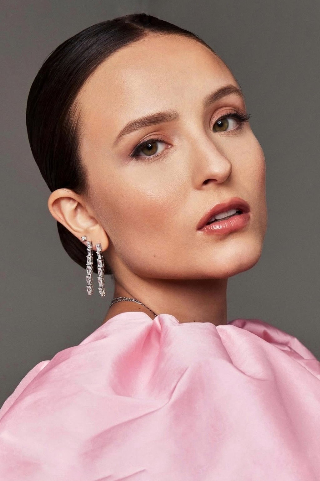 Larissa Manoela as Filipa in De vuelta a los 15