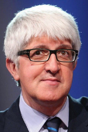 Beppe Severgnini as Managing editor in Superheroes