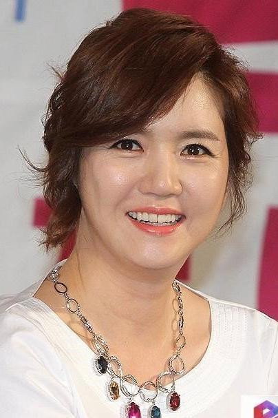 임지은 as Kang Hee-soo in Big