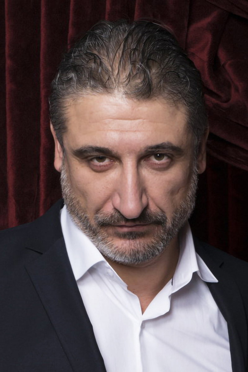Kiril Efremov as Tisho Bliznaka in Undercover