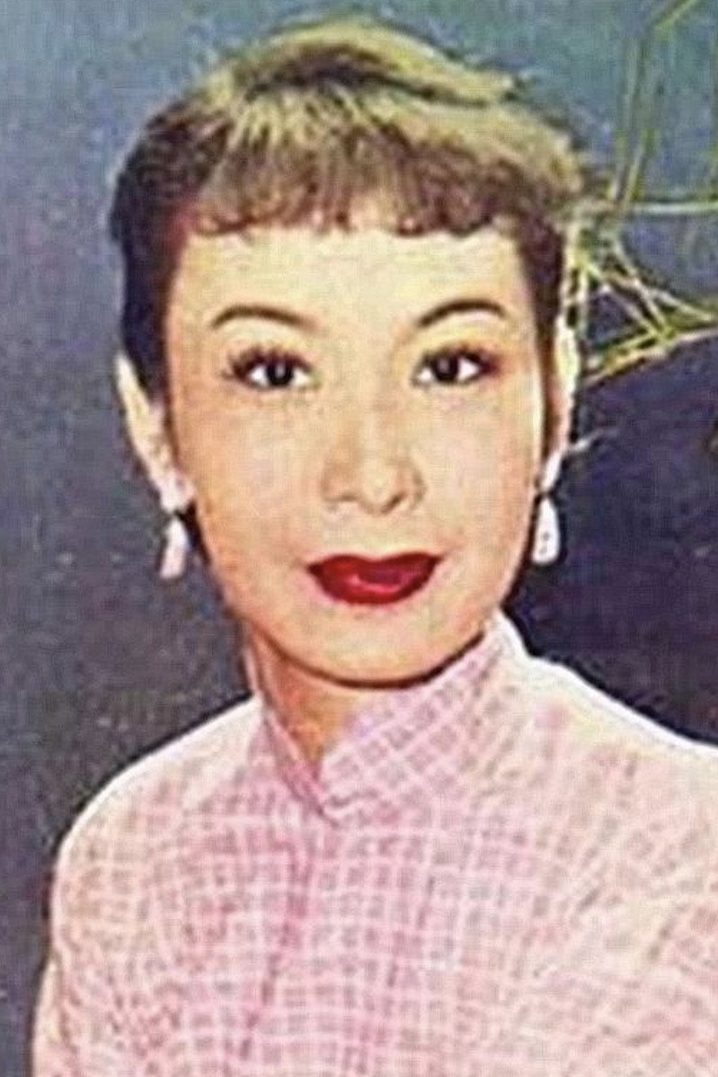 Siu Yin-Fei as Ah Lin in The Guiding Light