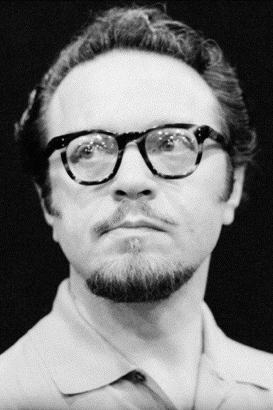 Alfred Drake as Claudius in Hamlet
