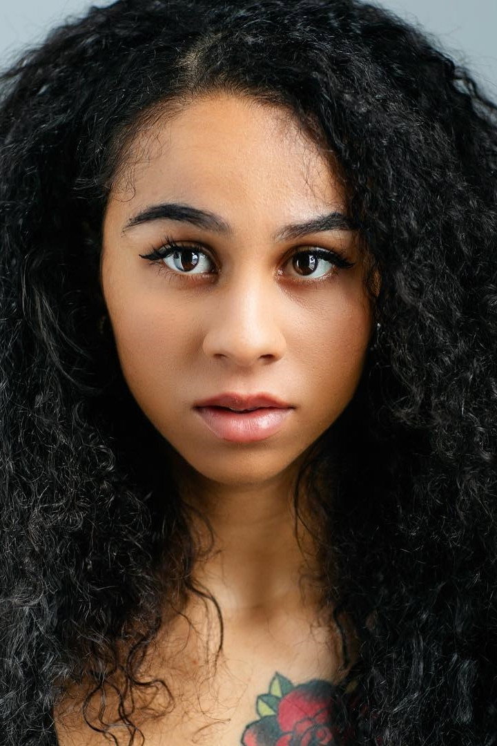Jahkara Smith as Shay in Pure
