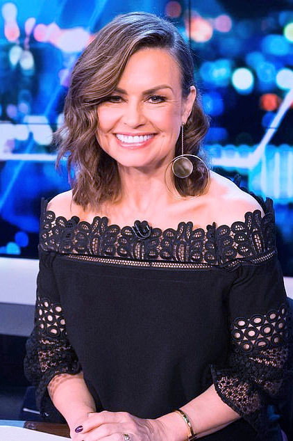 Lisa Wilkinson as Narrator (voice) in Ambulance Australia
