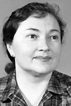 Ольга Викландт as Babarikha in The Tale of Tsar Saltan