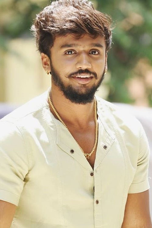 Dhanveer Gowda as Guna "Vaamana" in Vaamana