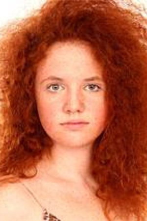 Ксения Радченко as waitress Destino in Sterva