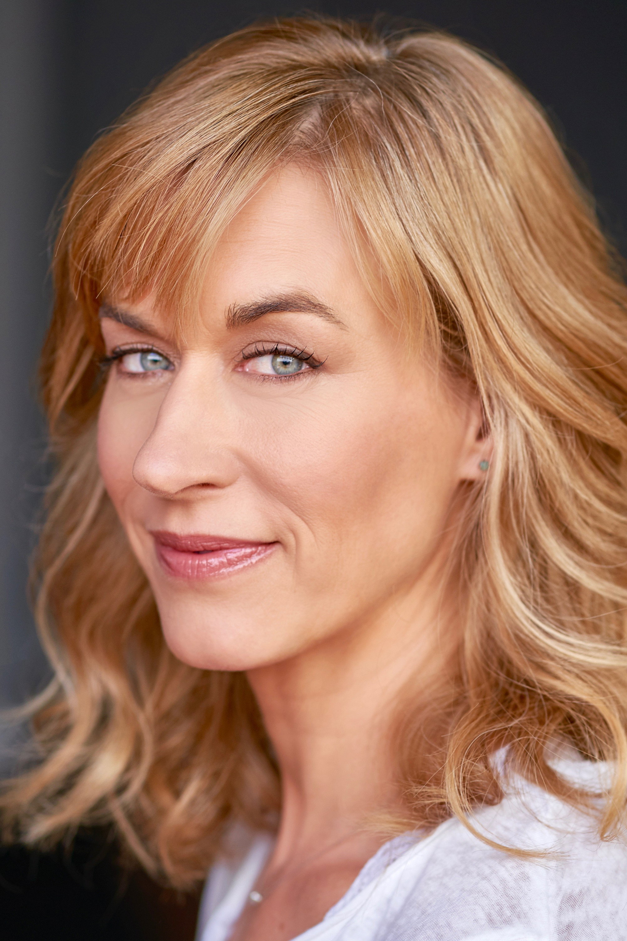 Jacy King as Deena in Killer Island