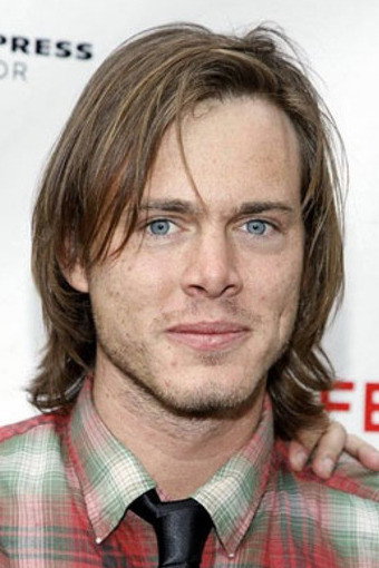 Spencer Vrooman as Mike in Pet Shop