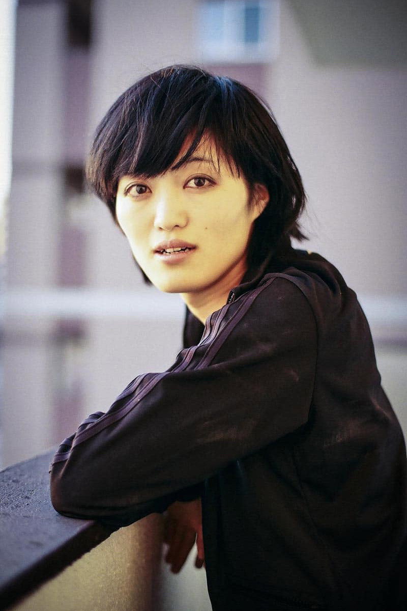 西山真来 as Yoko in Odayaka