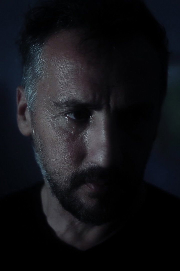 Beto Bernuez as Horacio in Paula