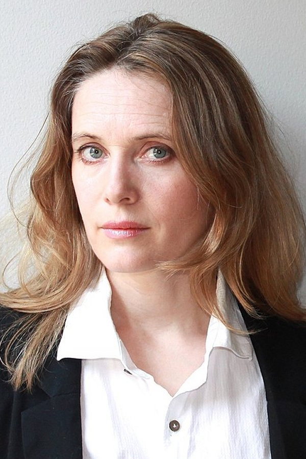 Tuvalisa Rangström as Self in Förintade toner