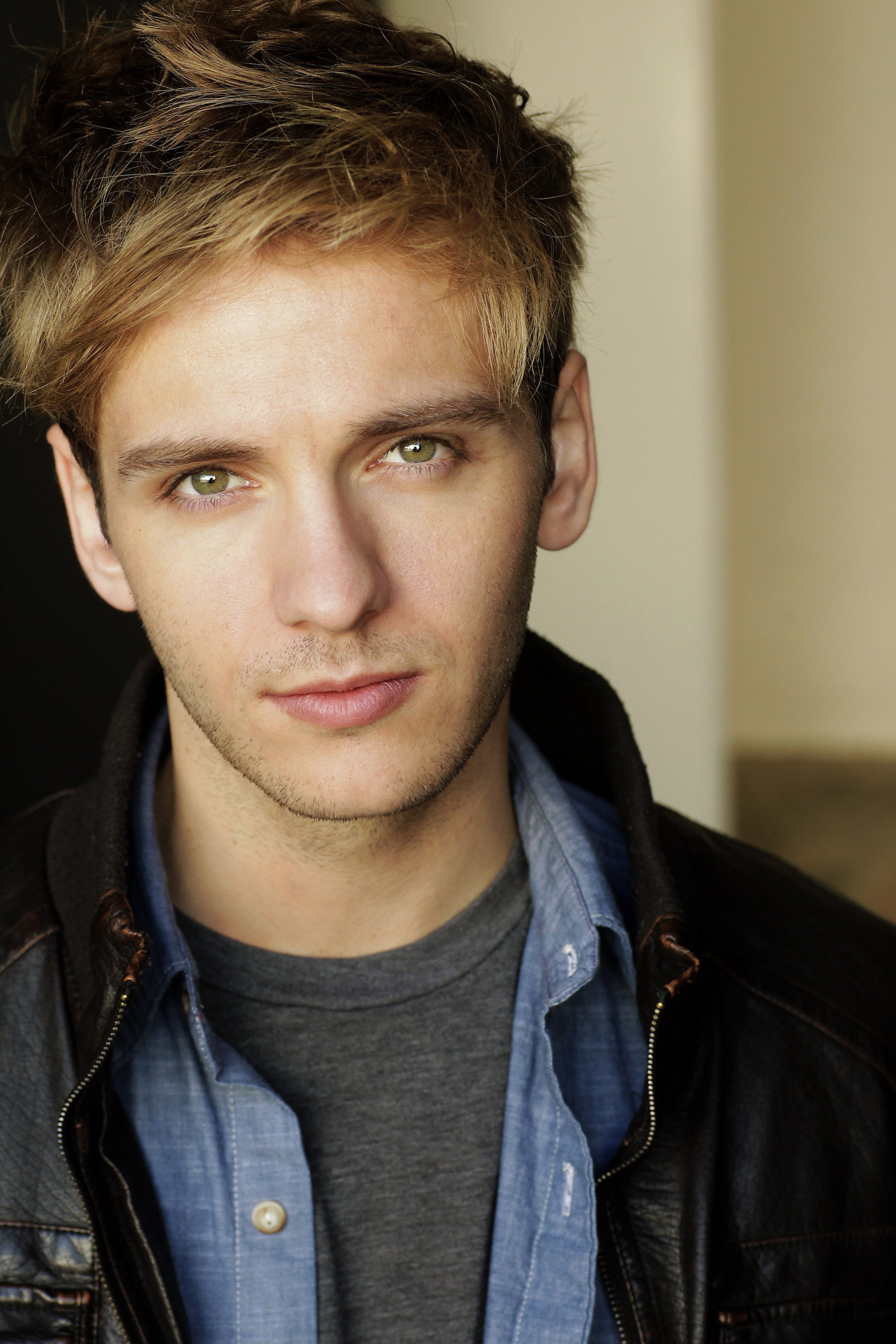 Cory Knauf as Francis Hamilton in The Hamiltons