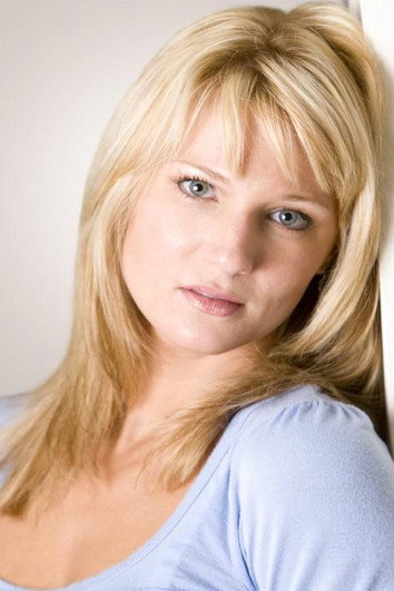 Amy Jefferson as Amy Love in SHINE 34