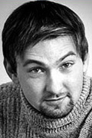Pavel Yaskevich as detective in The Same Blood